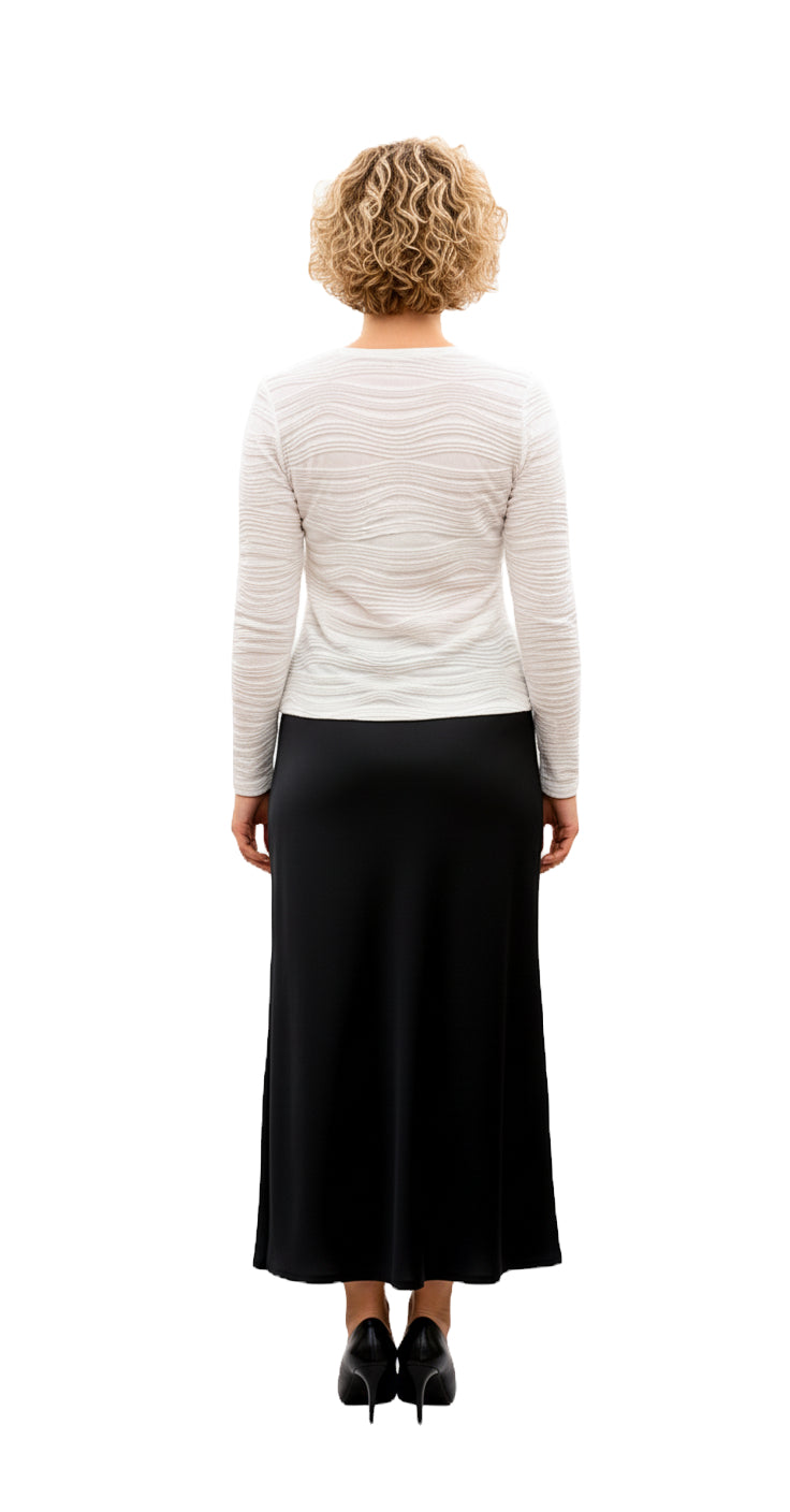 Modest Top White Waves Plus Size image 2